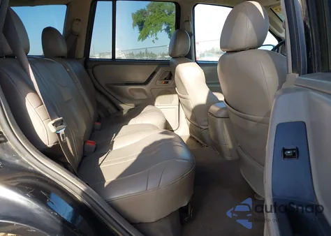 2002 Jeep Grand Cherokee Sport z USA, uszkodzony, nr VIN 1J4GW38S52C236109